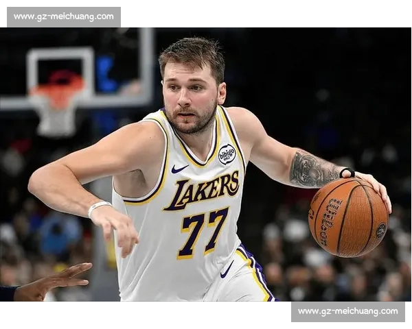 18 分大胜森林狼!湖人 3 道闸锁死东契奇,詹皇归期成盼 18 分大胜森林狼!湖人 3 道闸锁死东契奇,詹皇归期成盼