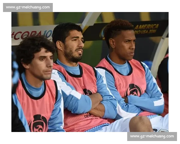 乌拉圭与牙买加激战正酣 谁能在友谊赛中占据上风 乌拉圭与牙买加激战正酣 谁能在友谊赛中占据上风